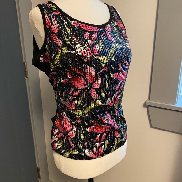 🐦2/30$ Peter Nygard Colourful sequence tank - Picture 4 of 7